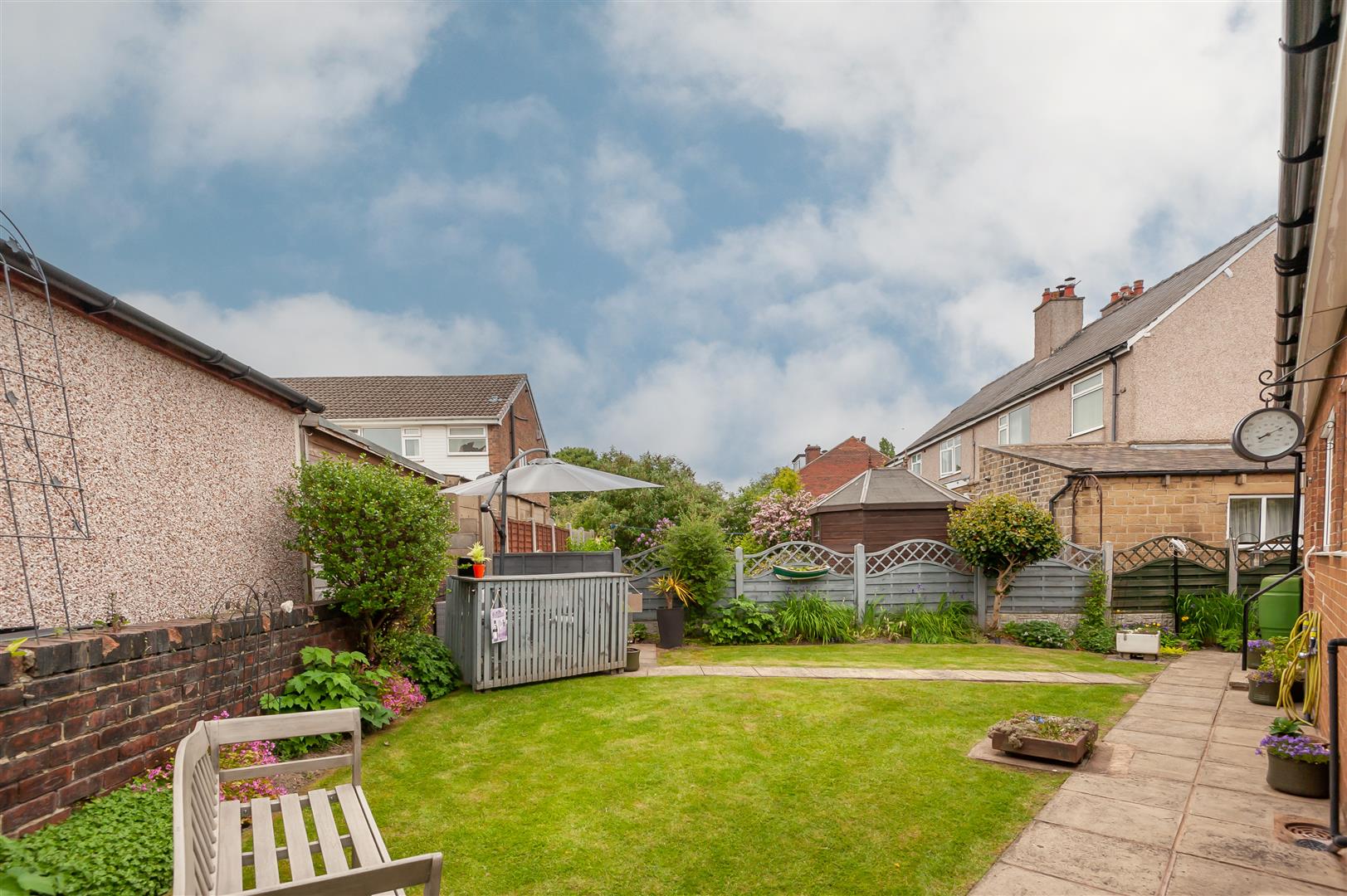 Water Royd Lane, Mirfield SW Property